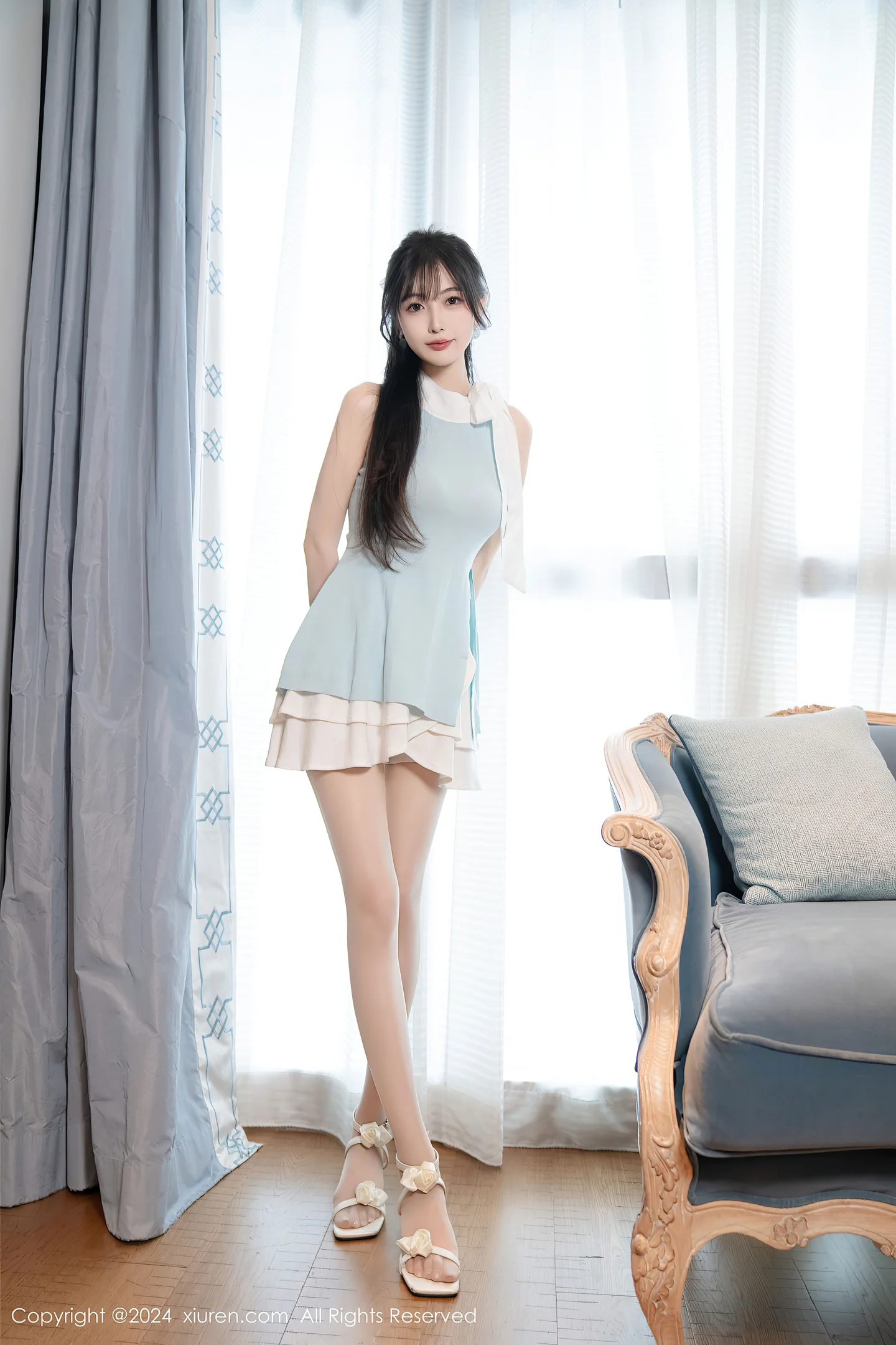 图片[2]-[XiuRen秀人网]VOL.8761 模特林星阑性感蓝白连衣短裙露黑色情趣内衣秀曼妙身姿诱惑写真101P-秀人网官方网站